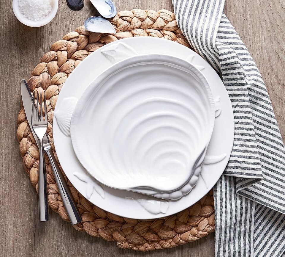 Round Handwoven Water Hyacinth Placemat